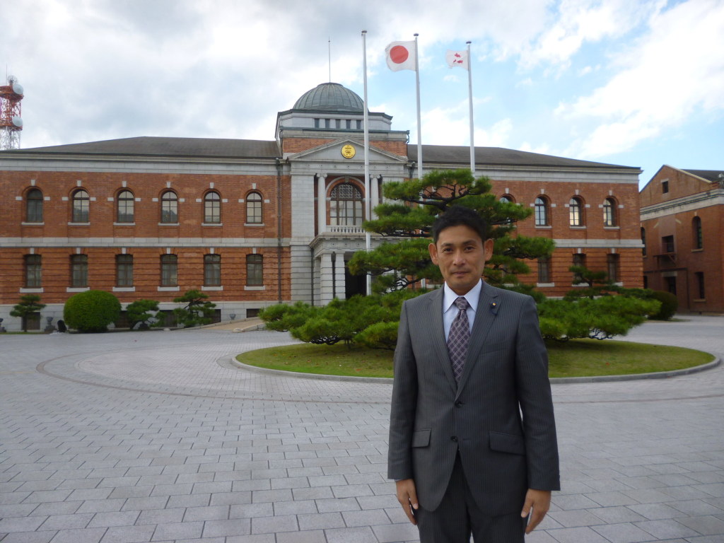 呉　海上自衛隊総監を表敬訪問