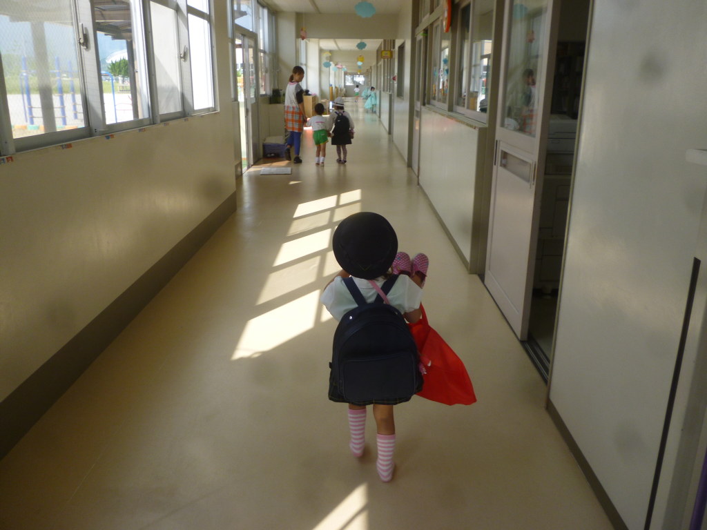 娘を幼稚園に＆総務文教常任委員会